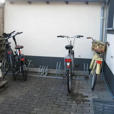 Diamanthaus Deluxe 8 Apartment *