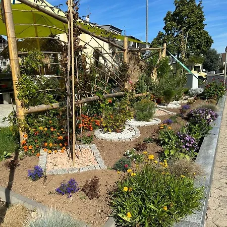 Diamanthaus Deluxe 8 Apartment *