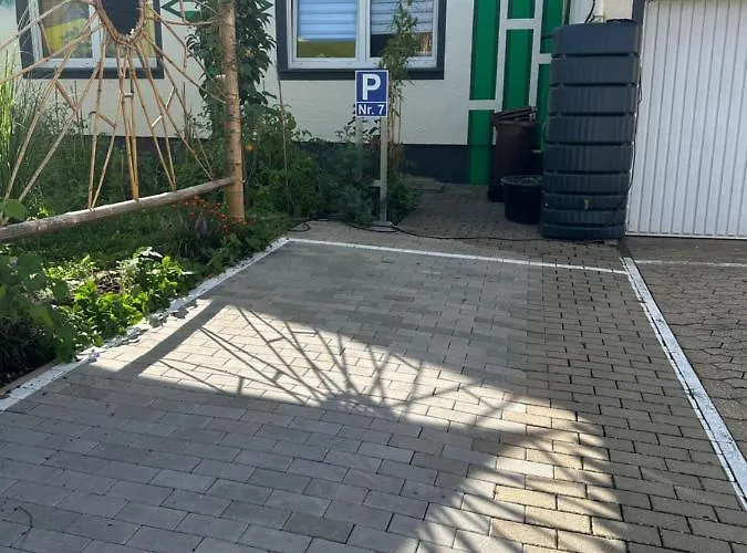 Diamanthaus Deluxe 8 *